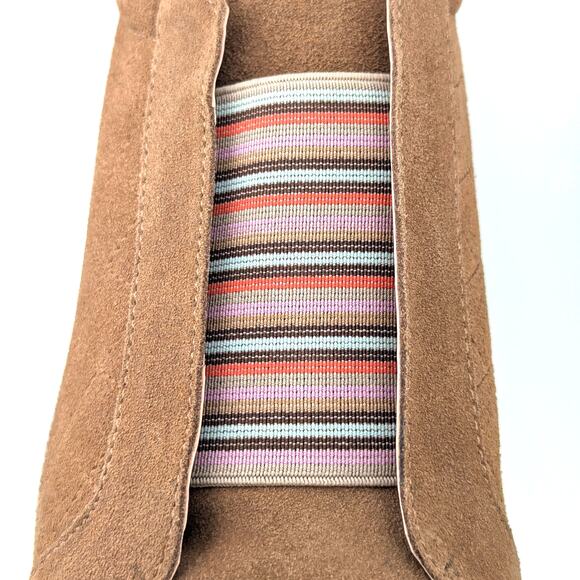 Lands’ End Slip On Sneakers Womens 10 Quilted Suede Tan Multicolor Stripe Sporty - Picture 3 of 8